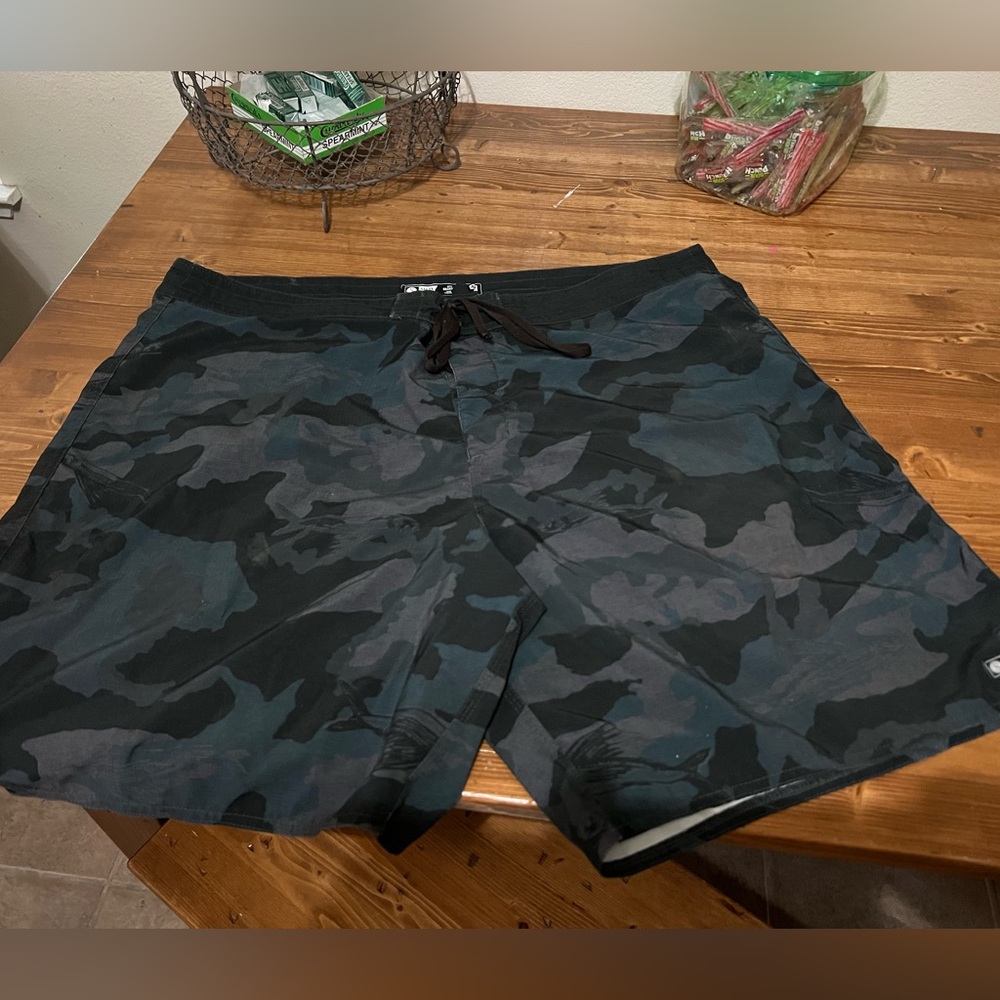 Men’s Salty Crew, fish camo print, Board shorts